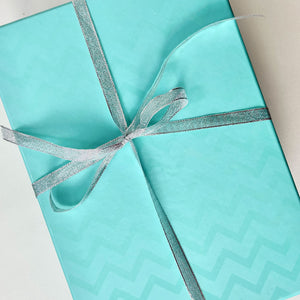 Wax Burner & Melts Gift Box Set  - Family - White