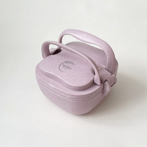 Multi-compartment reusable lunch box in Lilac