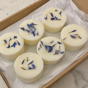 Hand-poured deluxe wax melts - Bluebell Walk