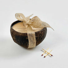 Load image into Gallery viewer, Coconut bowl candle - rosewood &amp; coconut cream fragrance
