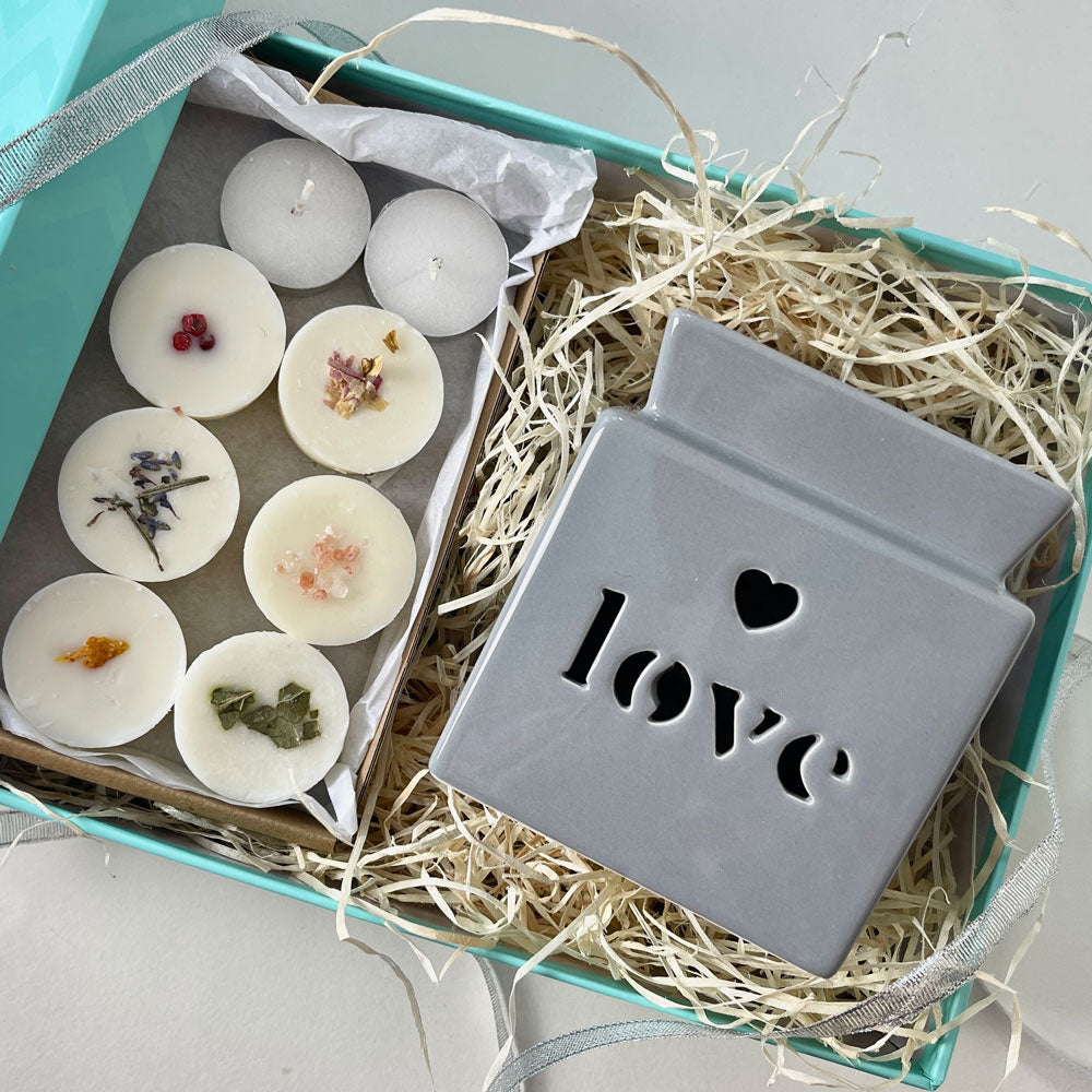 Wax Burner & Melts Gift Box Set - Love - Grey